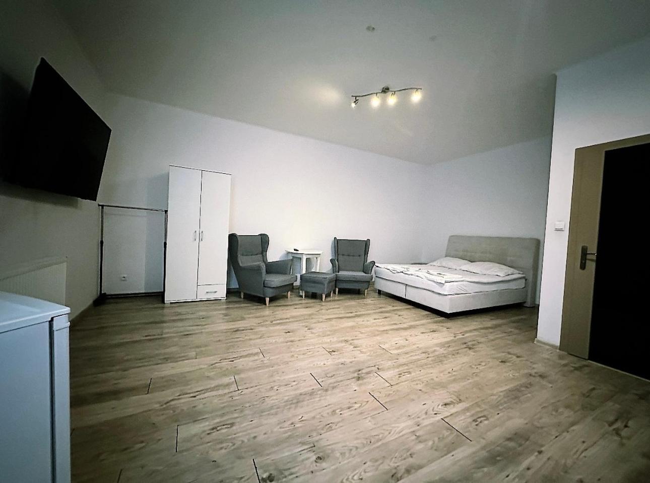 Apartamenty Retro Dąbrowa Górnicza 外观 照片